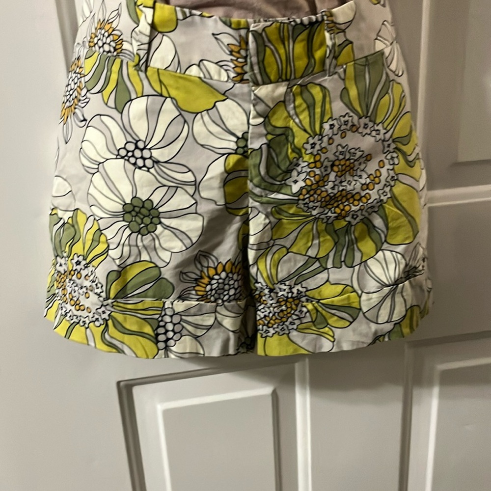 Missimo Floral Women's Shorts Sz 6